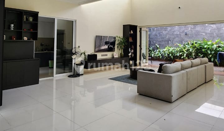 Price Drop!! Luxury House for Sale, Ready to Occupy in Orlanda Cluster, Alam Sutera