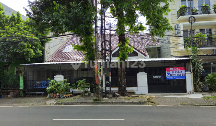 Disewakan Rumah bisa untuk Usaha Lokasi Strategis Dekat Restoran Central dan Dekat Dapur Coklat Tomang (Jak-Bar)