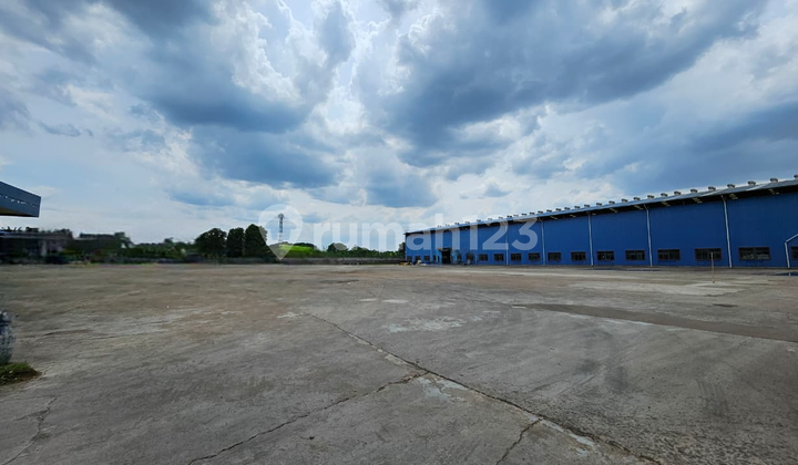 Land for rent in Tambun Bekasi, near Grand Wisata Bekasi. Land for rent in Tambun Bekasi, near Grand Wisata Bekasi.