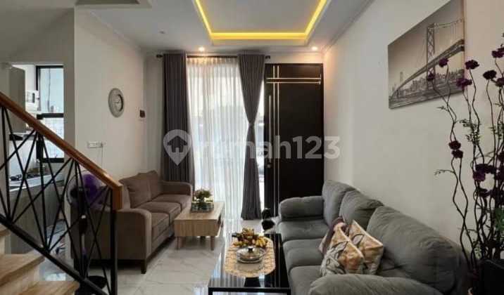 Di Jual Rumah Mewah Scandinavian Style Modern Minimalis di Jagakarsa, Jakarta selatan Di Jual Rumah Mewah Scandinavian Style Modern Minimalis di Jagakarsa, Jakarta selatan