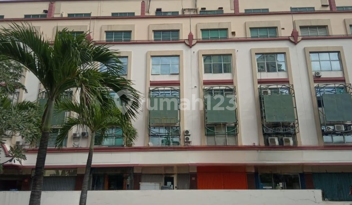 Price Drop!! Fast Sale of Shop House/Warehouse on Jl. Mangga Dua Raya, Central Jakarta