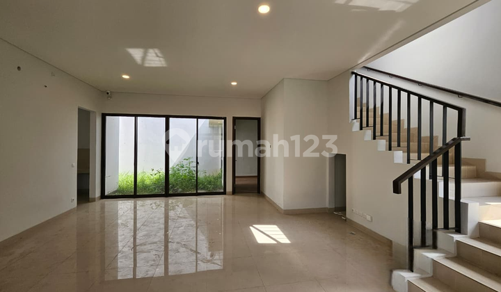 For Rent New House in BSD with Extra Land Beside, Suitable for Dog Lovers 2