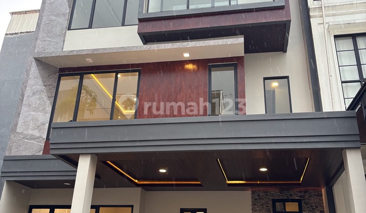 Rumah Baru 3 Lantai Di Cluster Atlanta Gading Serpong