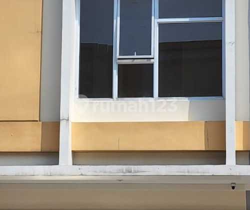 Disewakan Ruko Pisa Grande Paramount Gading Serpong