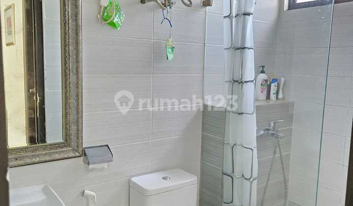 Rent a house in the Illustria The Eminent BSD cluster. Rent a house in the Illustria The Eminent BSD cluster.