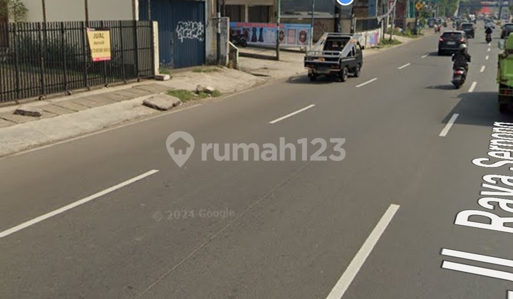 For sale: Attached shophouse on Serpong Tangerang main road 2