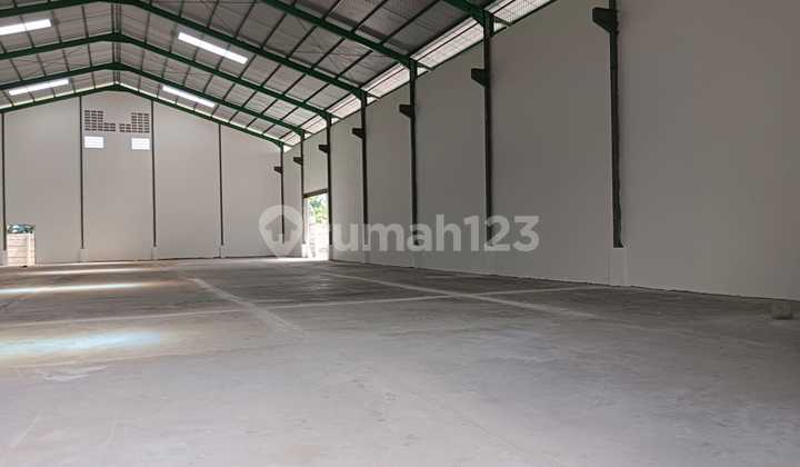 Warehouse / New Factory for Rent in Bayur Periuk Industrial Area, Tangerang.