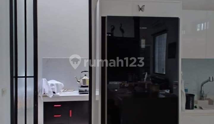 Selling a nice house in Bromo Park, Lippo Karawaci, Tangerang 2