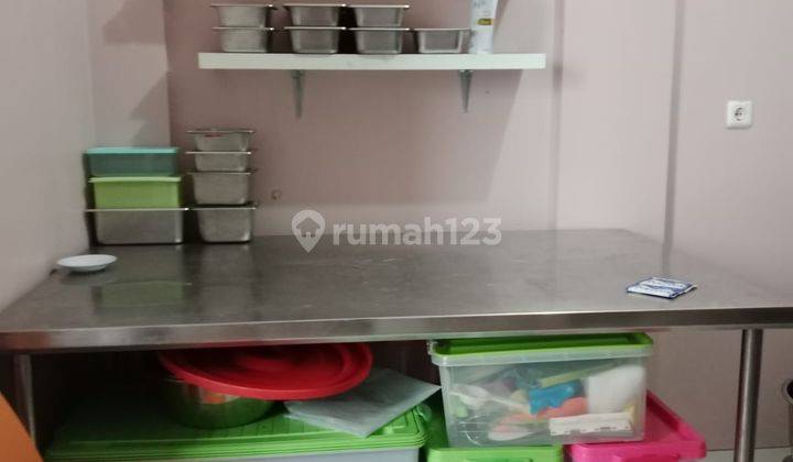 Ruko 2 Lantai Siap Pakai, Lokasi Strategis Legenda Wisata Cibubur 2