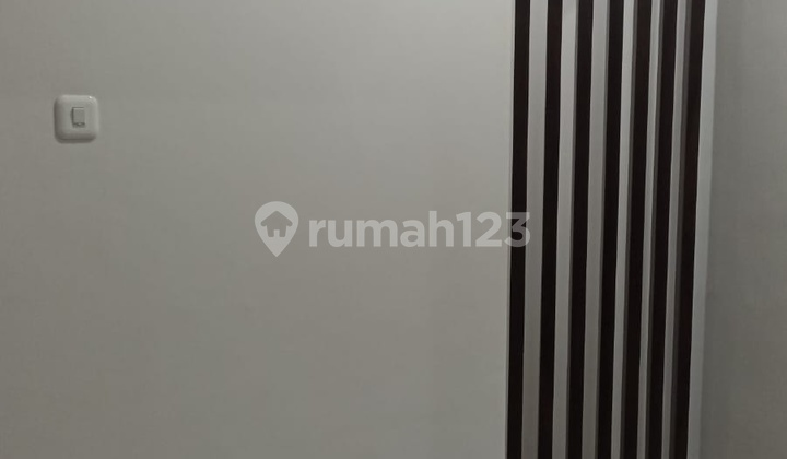 Rumah Luas Harga Bagus di Lokasi Favourite Legenda Wisata Cibubur 2