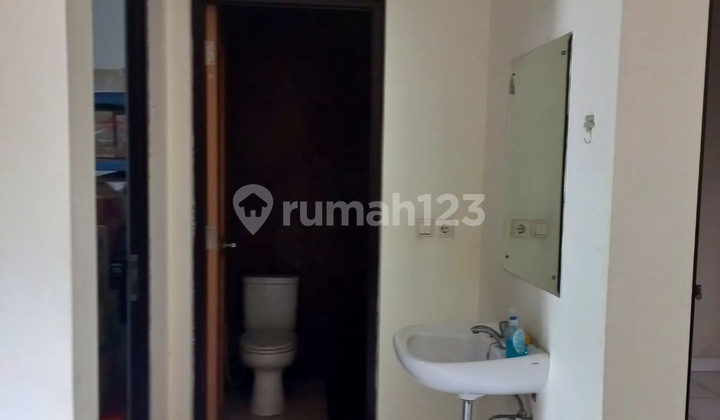 Rumah Nyaman Terawat Siap Huni Lokasi Idaman Legenda Wisata  2