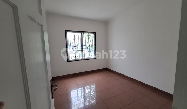  Rumah Sudah Renovasi di Cluster Favourite Kota Wisata Cibubur 2