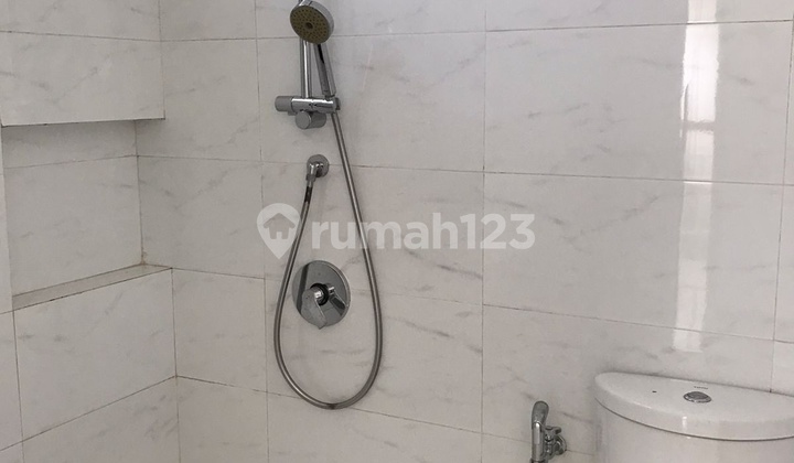 Rumah Cantik Nyaman Terawat Siap Huni di Cibubur Country 2