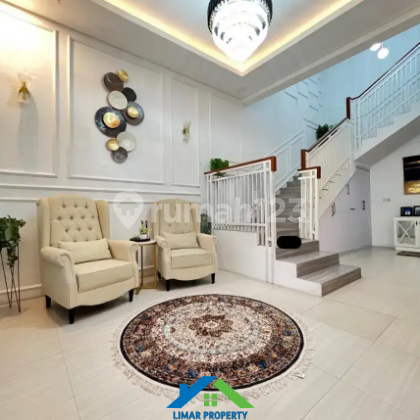 Rumah Luas Harga Bagus di Lokasi Favourite Kota Wisata Cibubur Rumah Luas Harga Bagus di Lokasi Favourite Kota Wisata Cibubur