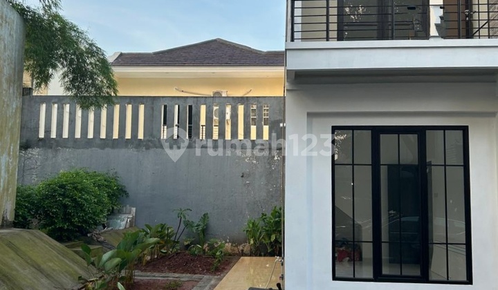Rumah Sudah Renovasi di Cluster Favourite Kota Wisata Cibubur 2