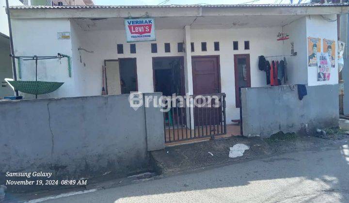 RUMAH KONTRAKAN DUA PINTU DI CURUG MEKAR BOGOR 1