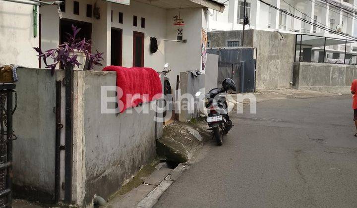 RUMAH KONTRAKAN DUA PINTU DI CURUG MEKAR BOGOR 2