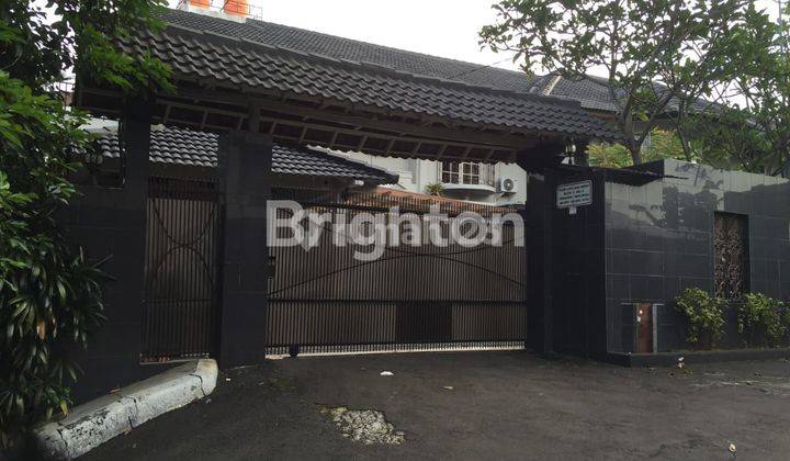 RUMAH LUAS LOKASI STRATEGIS DI JAKARTA SELATAN 1