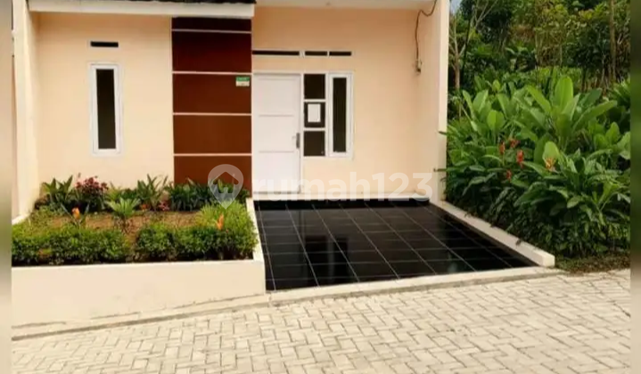 Hunian Berkonsep Cluster Selangkah ke Stasiun di Parung Kuda 2