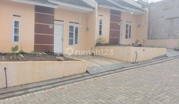 Rumah Minimalis Moder 5 Menit Ke Exit Toll Bocimi Parung Kuda. 2