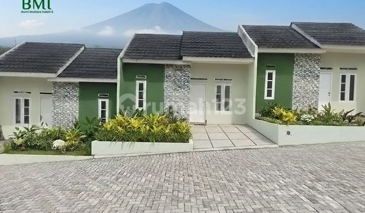 Modern Minimalist Style Residence in Parung Kuda Sukabumi 2