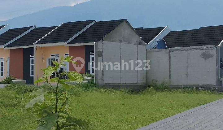 Hunian Bebas Banjir Dekat Stasiun Di Parung Kuda Sukabumi