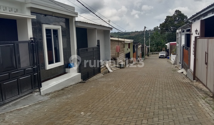 Hunian Minimalis Modern Strategis di Parung Kuda Sukabumi