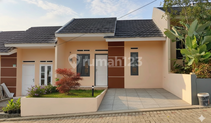 Rumah Pertama untuk Keluarga Kecil Bahagia! Dekat dengan Kawasan Industri :Heart:️ Rumah Bagus HGB di Pt Nina Venus Indonusa Ii, Jl. Pramuka, Parungkuda, Parung Kuda, Sukabumi, Jawa Barat, Indonesia, 43357, Kota Sukabumi