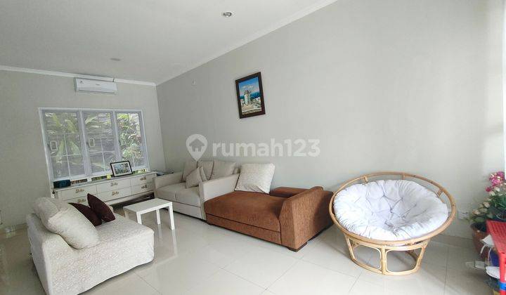 Rumah  Full Renov 2 Lantai 2