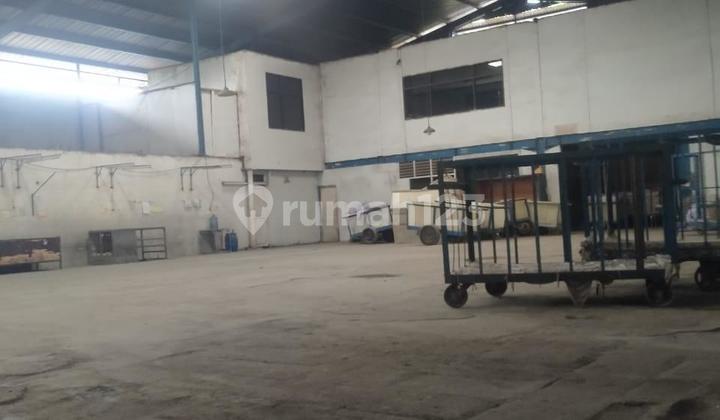 This is a former EX Textile factory in Padalarang Batujajar, Bandung. This is a former EX Textile factory in Padalarang Batujajar, Bandung.