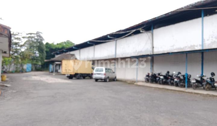 This is a former EX Textile factory in Padalarang Batujajar, Bandung. This is a former EX Textile factory in Padalarang Batujajar, Bandung.