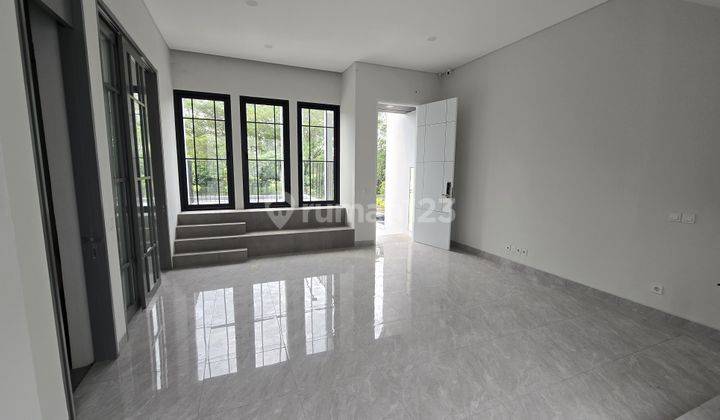 Rumah Siap Huni Di Greenwich, Bsd City 2