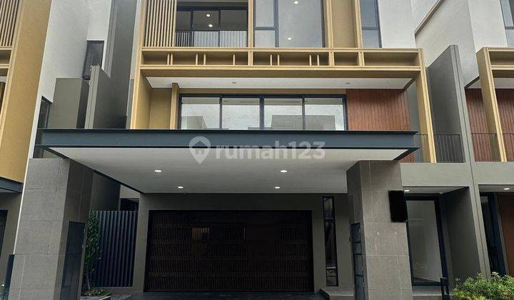 Di Sewakan Rumah Exclusive di BSD City  1