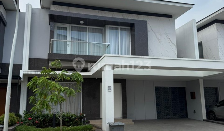 FOR RENT Pasadena House, Gading Serpong FOR RENT Pasadena House, Gading Serpong