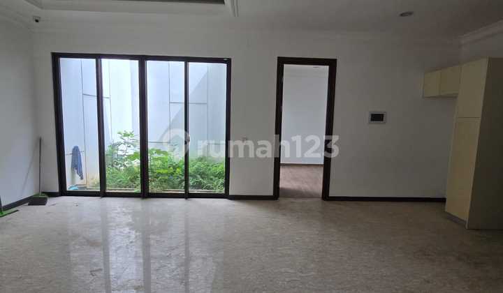 DISEWAKAN RUMAH ELITE di Jadeite, BSD City 2