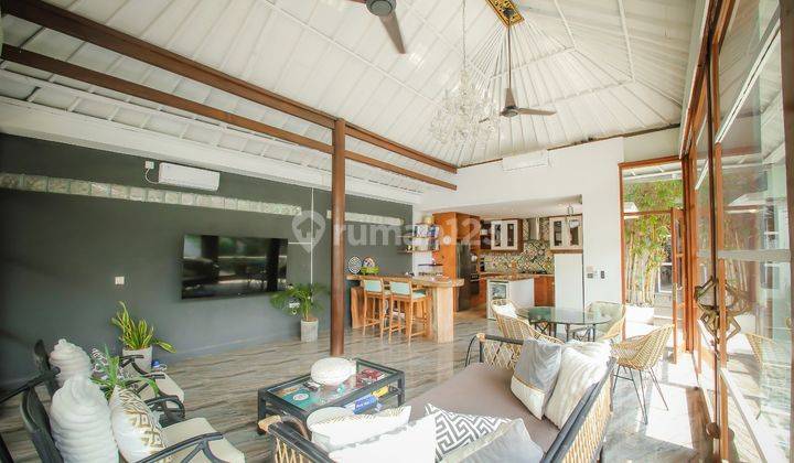 VILLA FOR SALE IN BERWA NEAR THE BEACH 2