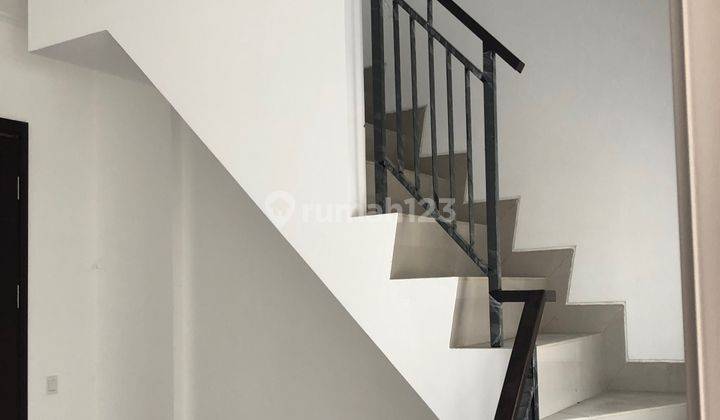 Disewa Murah Ada AC Rumah Uk 4.5x10 3 Lantai PIK 2 2