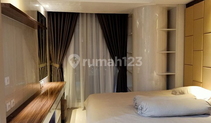 For Rent Apartemen Gold Coast Pantai Indah Kapuk 3 BR Furnished 2