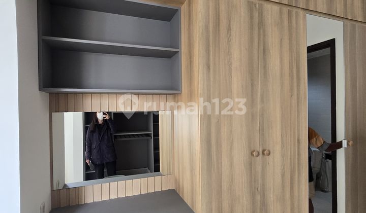 Disewakan Rumah Golf Island Pik 2 Lantai Furnish Bagus 2