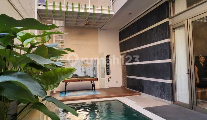 Dijual Murah Rumah Mewah Golf Island Ukuran 10x20 Furnish  2