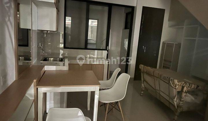 Disewakan Murah Rumah Furnish 2 Lantai Millenial Pik 2 2