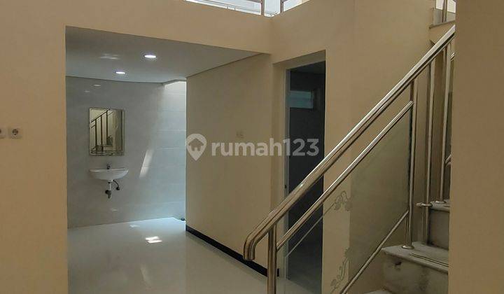 Rumah Mulyosari Utara Bangunan Premium Siap Huni 2