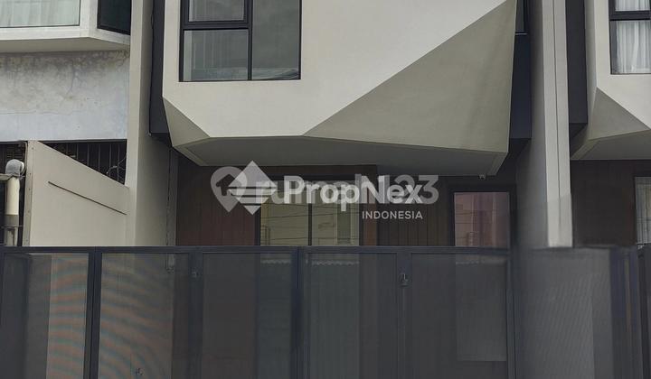 RUMAH BARU GRESS SUTOREJO FULL FURNISHED