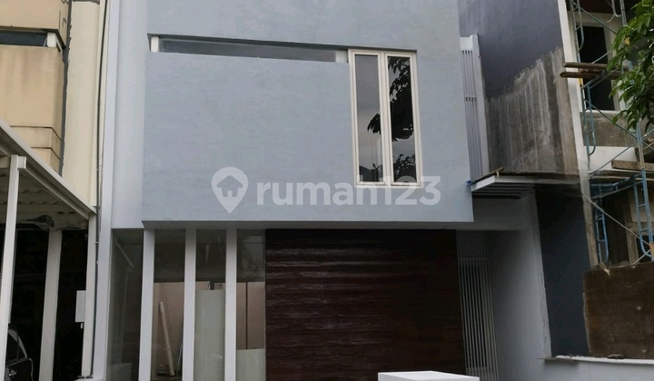 Dian Istana - Mocca Vrbana 1