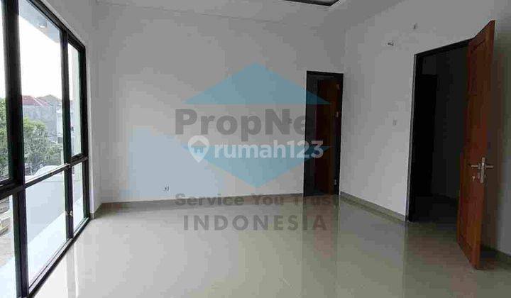 MANYAR REJO RUMAH 2 LT BARU GRESS 2