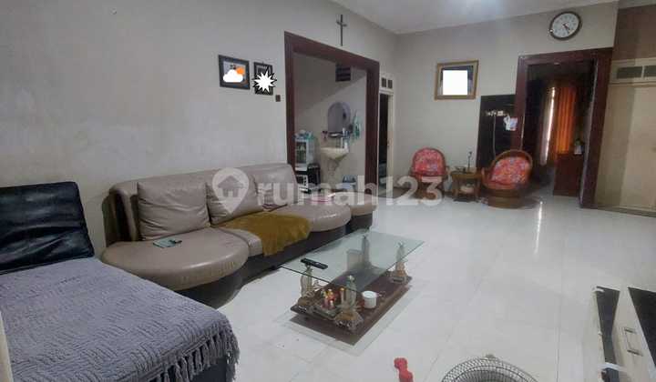 Jual Rumah Taman Pondok Indah Wiyung 1