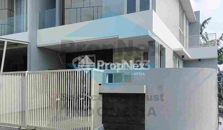 MANYAR TIRTOYOSO UTARA, BARU GRESS