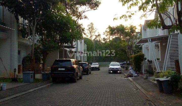 Rumah di Vanya Park Cluster Azzura
Hn 2