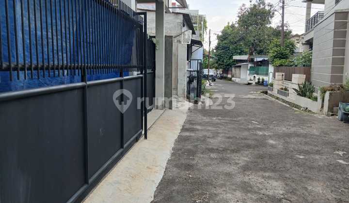 For Sale: Always Fully Occupied Boarding House in Karang Mulya 2