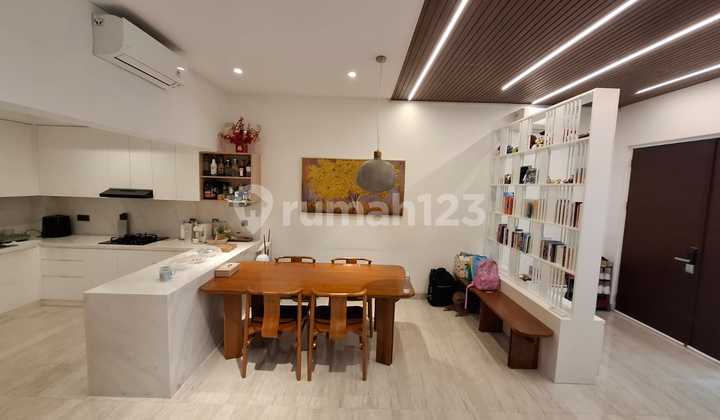 Dijual Rumah Furnished @riviera Metland Puri 8x15